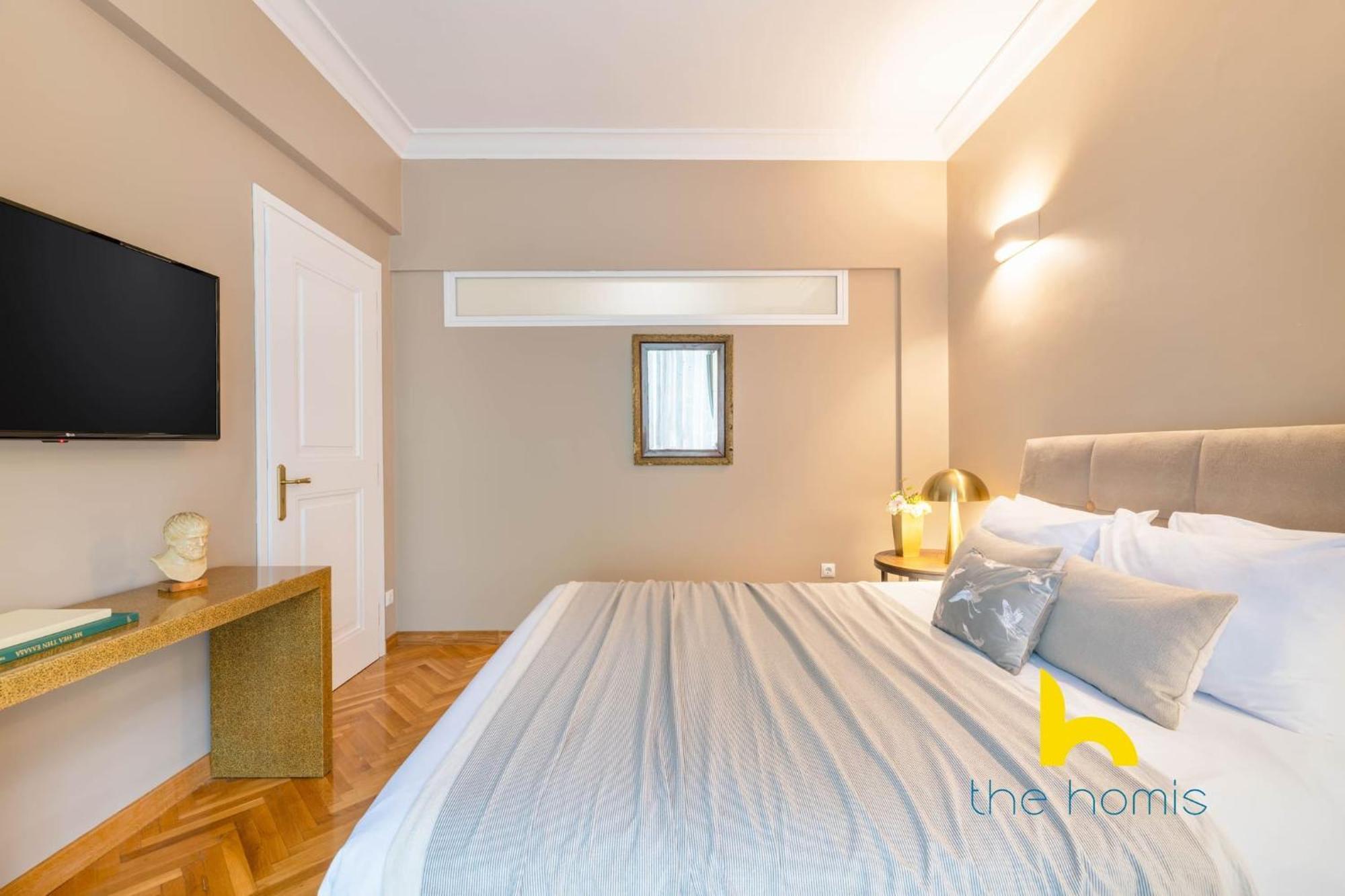 Exclusive Acropolis 4Bdr Large Residence Apartment *